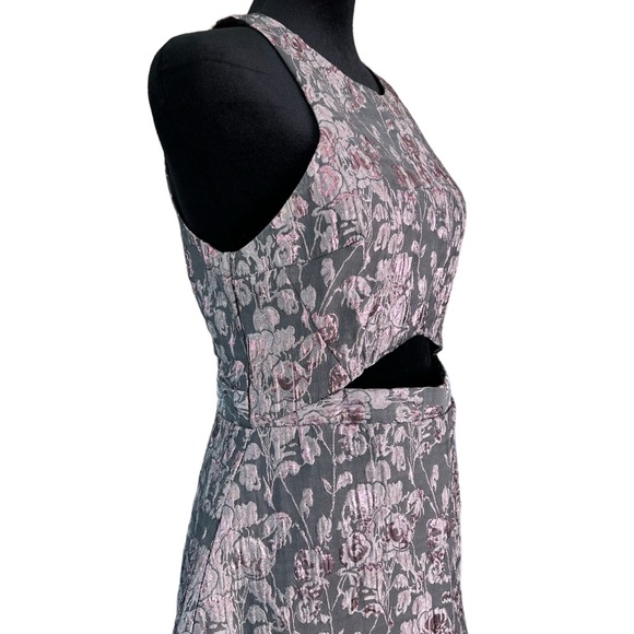 Express - Metallic Flower Formal dress - Size 6 - Picture 2 of 14